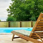 La Closerie Des Arts - Piscine Et 3*