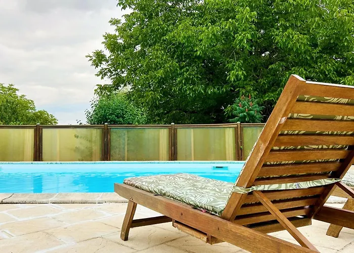 La Closerie Des Arts - Piscine Et 3*